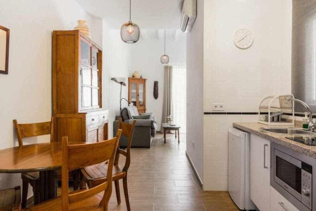 MintUrbanSuites Triana Sevilla Ruang foto
